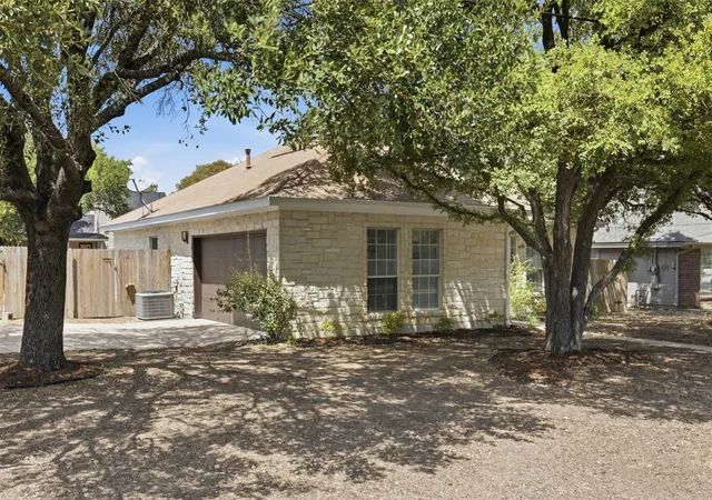 Photo 2 of Single family home for sale at 312 Debora Dr, Georgetown, TX 78628 | MLS# 4829068 | Listing updated on 2026-09-13