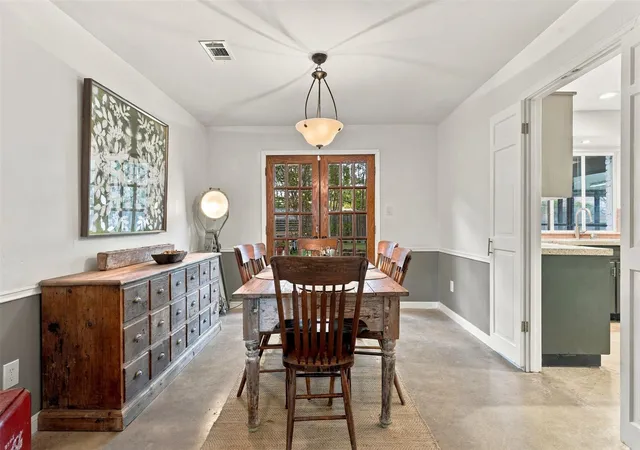 Photo 4 of Single family home for sale at 11902 Knights Brg, Austin, TX 78759 | MLS# 1142470 | Listing updated on 2026-10-25