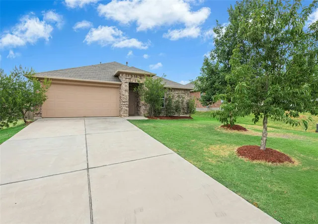 Photo 1 of Single family home for sale at 184 Kookaburra Bnd, Kyle, TX 78640 | MLS# 9179596 | Listing updated on 2026-09-21