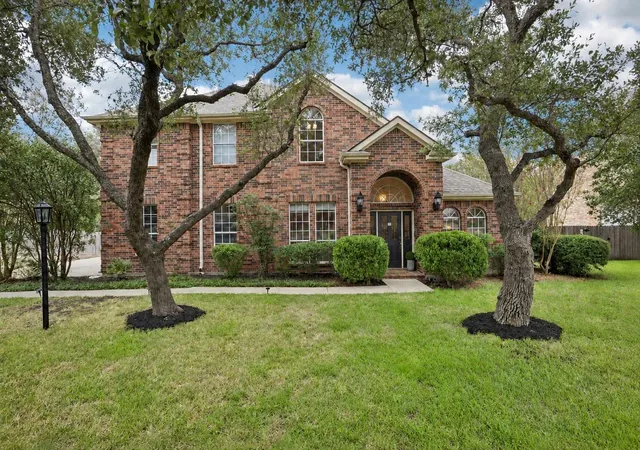 Single family home for sale at 3915 Idalia Dr, Austin, TX 78749 | MLS# 6436380