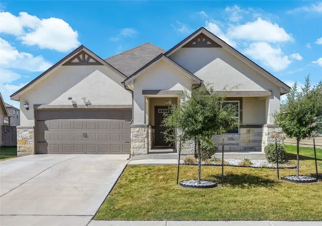 Photo 1 of Single family home for sale at 406 Grasslands Trl, Hutto, TX 78634 | MLS# 3343037 | Listing updated on 2026-09-12