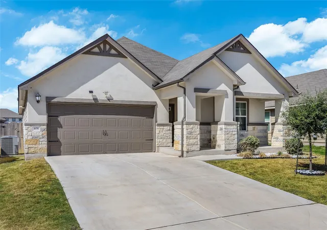 Photo 2 of Single family home for sale at 406 Grasslands Trl, Hutto, TX 78634 | MLS# 3343037 | Listing updated on 2026-09-12