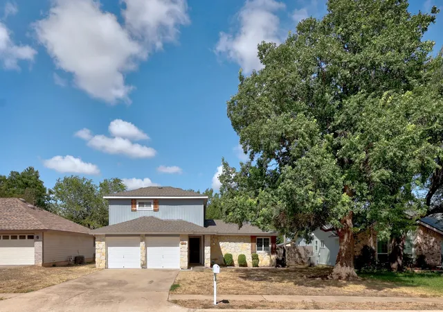 Photo 1 of Single family home for sale at 302 Splitrock St, Round Rock, TX 78681 | MLS# 8218254 | Listing updated on 2026-09-13