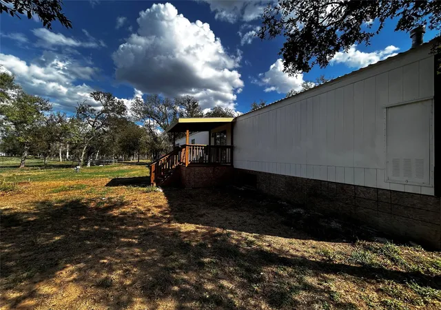 Photo 2 of Manufactured home for sale at 400 Ride Out Blvd, Elgin, TX 78621 | MLS# 7531797 | Listing updated on 2026-10-02