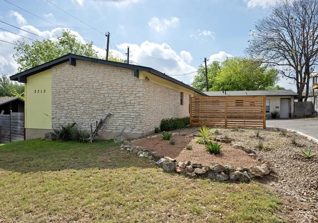 Photo 1 of Multi family home for sale at 3313 S Oak Dr, Austin, TX 78704 | MLS# 7704646 | Listing updated on 2026-09-14