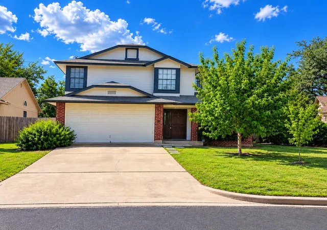 Single family home for sale at 4708 Velasco Pl, Austin, TX 78749 | MLS# 1139033