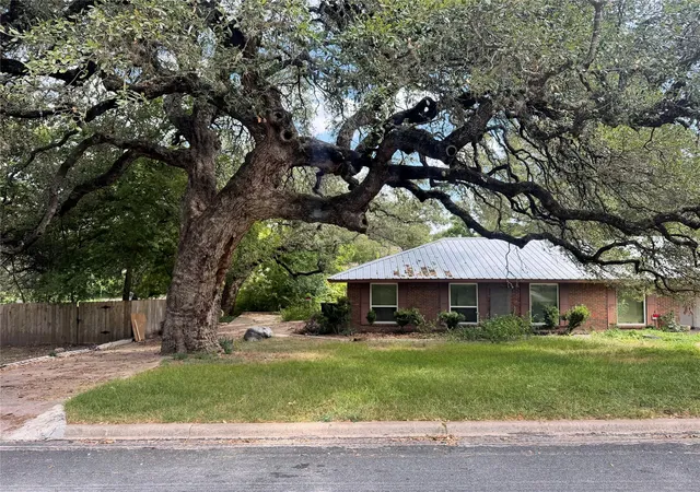 Photo 1 of Single family home for sale at 10303 Newport Ave, Austin, TX 78753 | MLS# 4461012 | Listing updated on 2026-09-13
