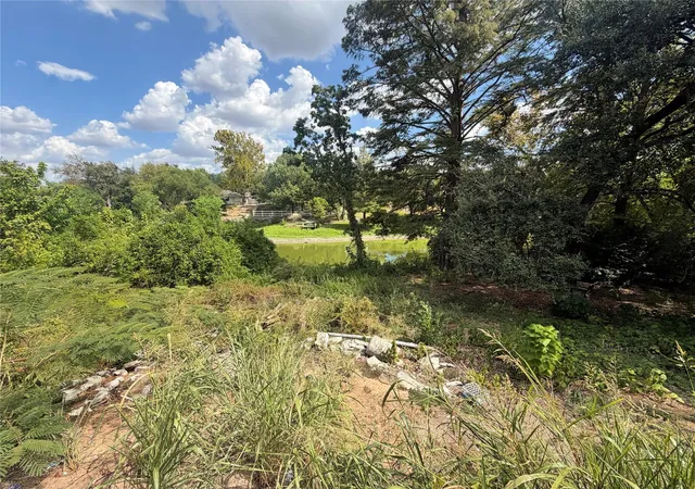 Photo 2 of Single family home for sale at 10303 Newport Ave, Austin, TX 78753 | MLS# 4461012 | Listing updated on 2026-09-13