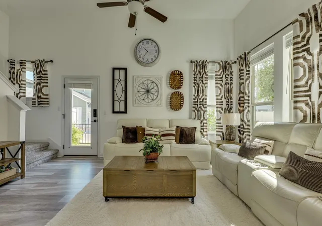 Photo 3 of Single family home for sale at 7813 Norah Dr, Austin, TX 78744 | MLS# 8934168 | Listing updated on 2026-10-02