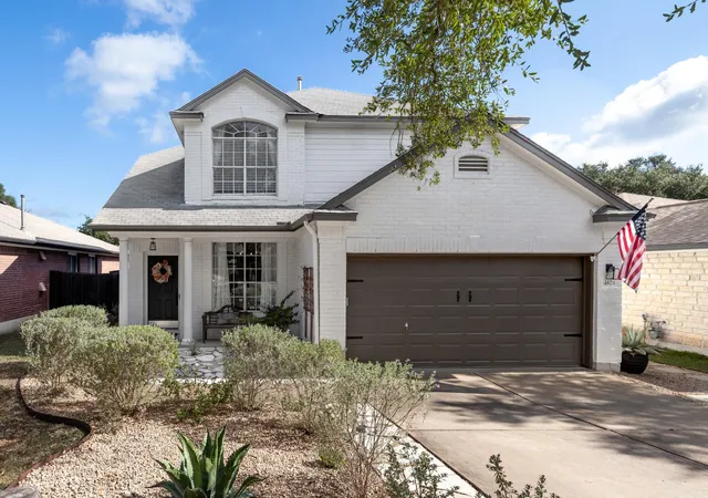 Photo 1 of Single family home for sale at 4624 Hoffman Dr, Austin, TX 78749 | MLS# 3741075 | Listing updated on 2026-09-15