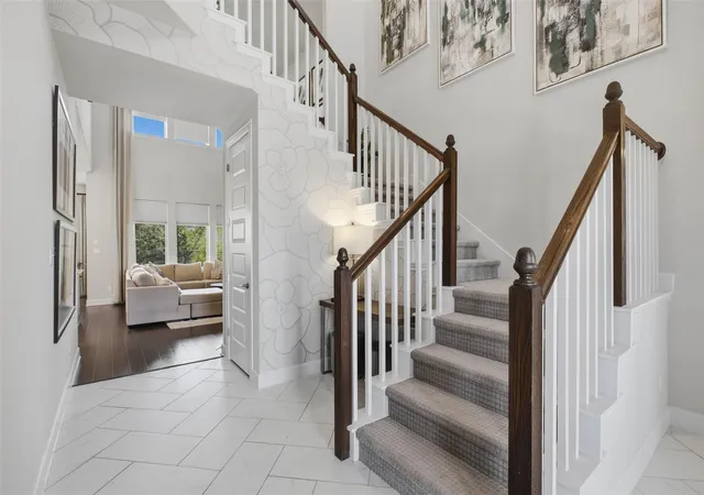 Photo 4 of Single family home for sale at 7009 Empresa Dr, Austin, TX 78738 | MLS# 2002818 | Listing updated on 2026-10-10
