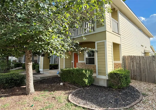 Photo 2 of Single family home for sale at 119 Gambel Oak Way, San Marcos, TX 78666 | MLS# 6965407 | Listing updated on 2026-09-13