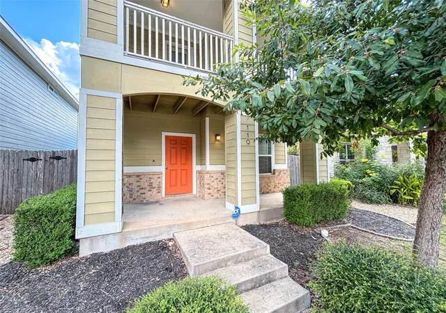 Photo 3 of Single family home for sale at 119 Gambel Oak Way, San Marcos, TX 78666 | MLS# 6965407 | Listing updated on 2026-09-13