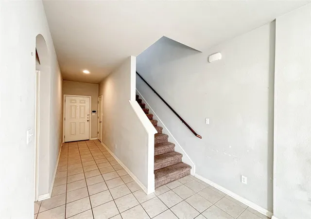 Photo 4 of Single family home for sale at 119 Gambel Oak Way, San Marcos, TX 78666 | MLS# 6965407 | Listing updated on 2026-09-13