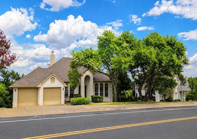 Photo 3 of Single family home for sale at 8703 Bluegrass Dr, Austin, TX 78759 | MLS# 3115074 | Listing updated on 2026-09-22