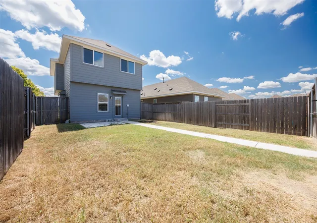 Photo 18 of Single family home for sale at 1220 Esplanade Pkwy, San Marcos, TX 78666 | MLS# 7239749 | Listing updated on 2026-09-13