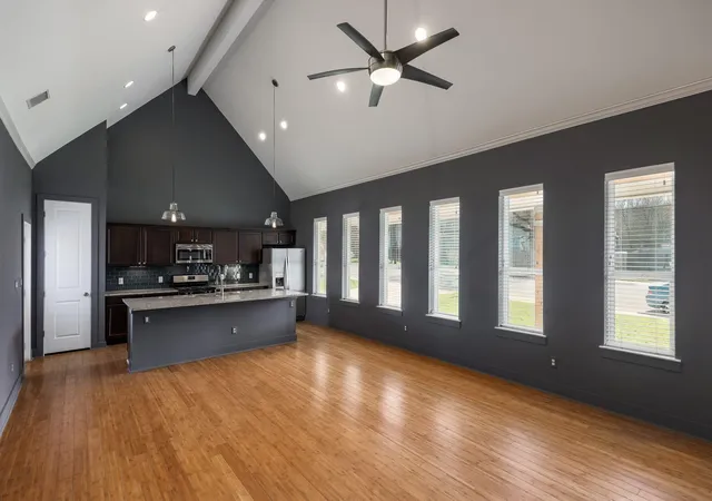Photo 4 of Single family home for sale at 1704 Webberville Rd, Austin, TX 78721 | MLS# 9373698 | Listing updated on 2026-09-13