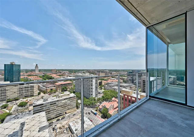 Photo 2 of Condo for sale at 313 W 17th Street #2501, Austin, TX 78701 | MLS# 5431110 | Listing updated on 2026-09-13