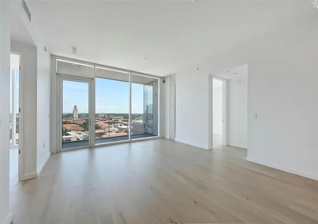 Photo 2 of Condo for sale at 313 W 17th Street #2501, Austin, TX 78701 | MLS# 5431110 | Listing updated on 2026-09-13