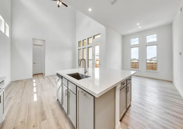 Photo 2 of Single family home for sale at 209 Rock Daisy Trl, Hutto, TX 78634 | MLS# 3685821 | Listing updated on 2026-09-13