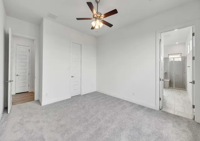 Photo 3 of Single family home for sale at 209 Rock Daisy Trl, Hutto, TX 78634 | MLS# 3685821 | Listing updated on 2026-09-13