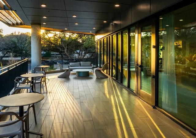 Listing Photo 2 - Condo for sale in building located at 2209 S 1St St, Austin, TX 78704 - Unit #217