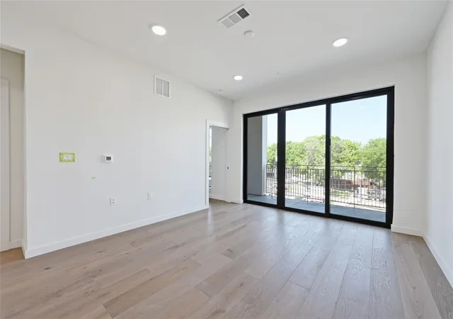 Photo 3 of Condo for sale at 2209 S 1st Street #217, Austin, TX 78704 | MLS# 5567926 | Listing updated on 2026-09-13