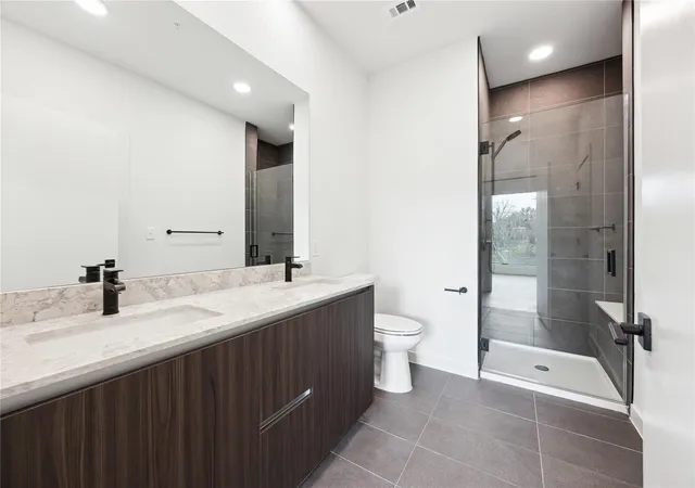 Photo 4 of Condo for sale at 2209 S 1st Street #217, Austin, TX 78704 | MLS# 5567926 | Listing updated on 2026-09-13