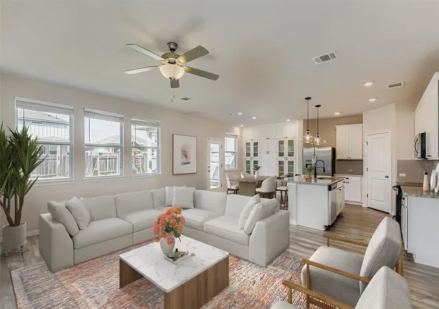 Photo 3 of Single family home for sale at 121 Morning Dawn Ln, Georgetown, TX 78628 | MLS# 2480952 | Listing updated on 2026-10-26