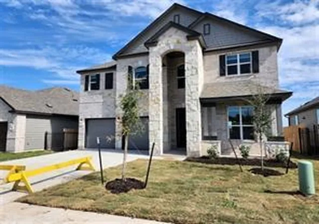 Photo 1 of Single family home for sale at 8211 Knoxville Trl, Austin, TX 78744 | MLS# 8080174 | Listing updated on 2026-09-13
