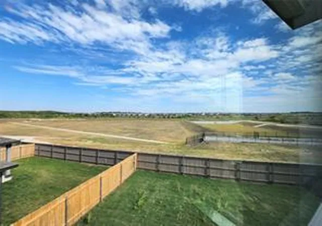 Photo 2 of Single family home for sale at 8211 Knoxville Trl, Austin, TX 78744 | MLS# 8080174 | Listing updated on 2026-09-13