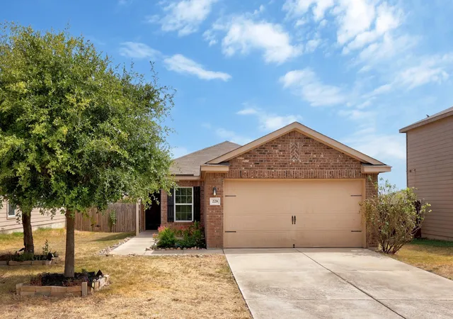 Photo 2 of Single family home for sale at 228 Millers Loop, Jarrell, TX 76537 | MLS# 7603815 | Listing updated on 2026-09-13