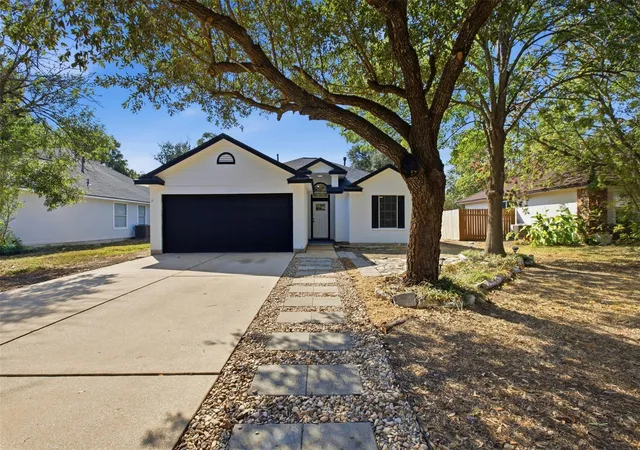 Photo 1 of Single family home for sale at 812 Honeysuckle Dr, Leander, TX 78641 | MLS# 1508005 | Listing updated on 2026-10-05