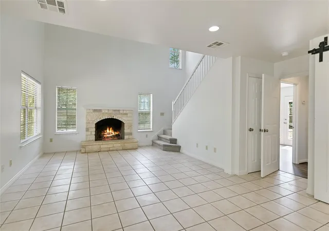 Photo 4 of Single family home for sale at 104 Crazy Cross Rd, Wimberley, TX 78676 | MLS# 9450932 | Listing updated on 2026-09-30