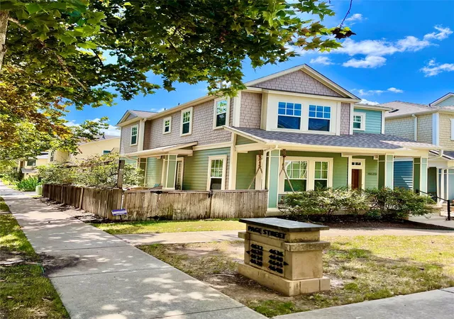 Single family home for sale at 4620 Page St, Austin, TX 78723 | MLS# 4474967