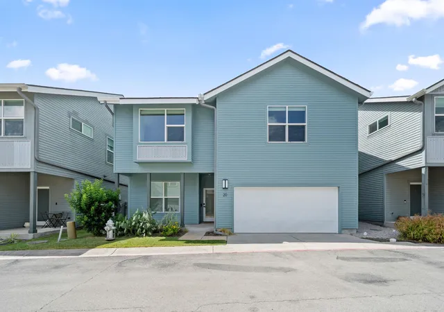 Photo 2 of Single family home for sale at 301 W Stassney Ln #20, Austin, TX 78745 | MLS# 9051743 | Listing updated on 2026-10-04