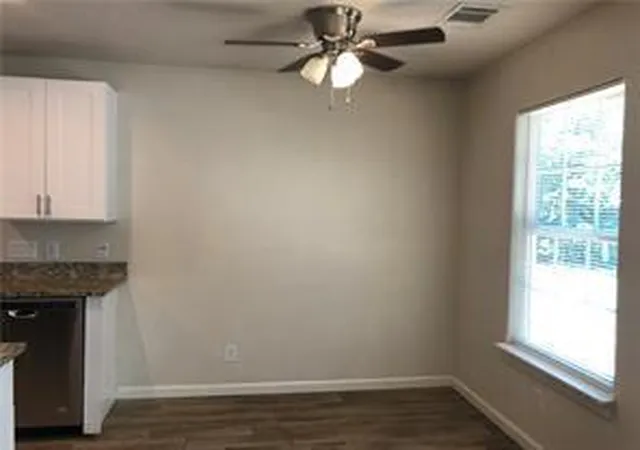 Photo 3 of House for sale at 407 Vista W Ct, Bastrop, TX 78602 | MLS# 6090976 | Listing updated on 2026-09-14