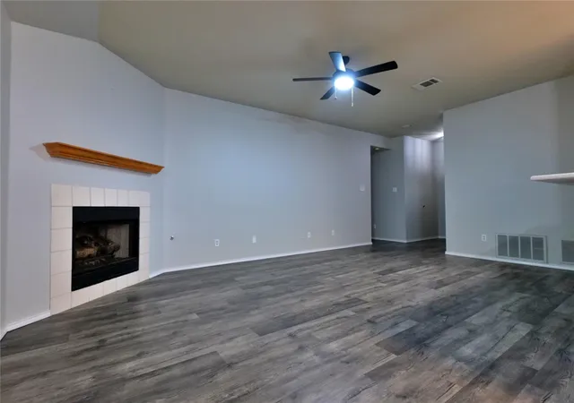 Photo 3 of Single family home for sale at 615 Blue Oak Cir, Cedar Park, TX 78613 | MLS# 3132630 | Listing updated on 2026-10-04