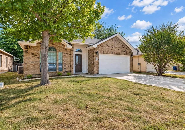 Photo 2 of Single family home for sale at 150 Engineers Pass, Jarrell, TX 76537 | MLS# 9263520 | Listing updated on 2026-09-15