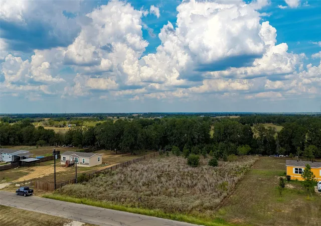 Photo 3 of Land for sale at 150 Luna Ct, Dale, TX 78616 | MLS# 6060939 | Listing updated on 2026-09-28