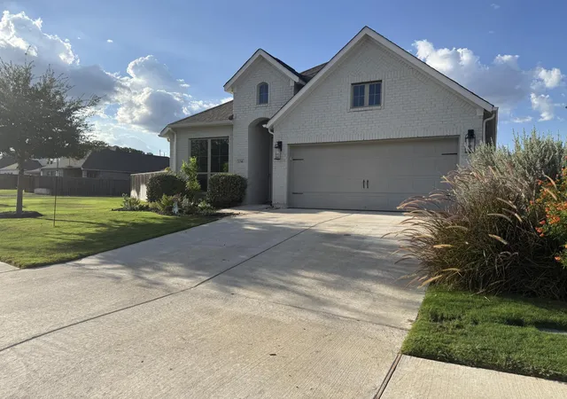 Photo 1 of Single family home for sale at 136 Ironbark Bnd, Bastrop, TX 78602 | MLS# 8188758 | Listing updated on 2026-09-15