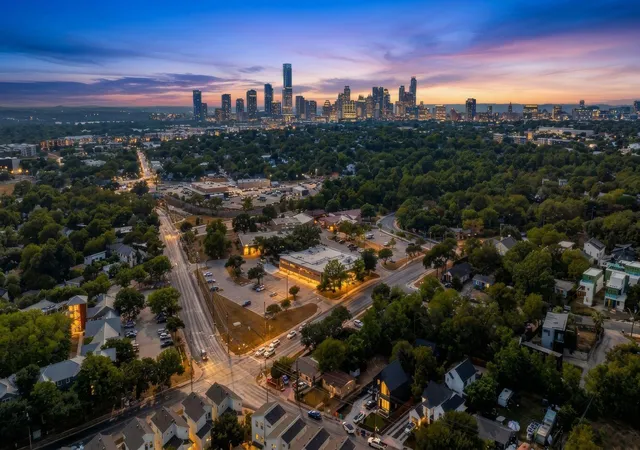 Photo 1 of Single family home for sale at 2900 Webberville Rd, Austin, TX 78702 | MLS# 2307904 | Listing updated on 2026-10-08