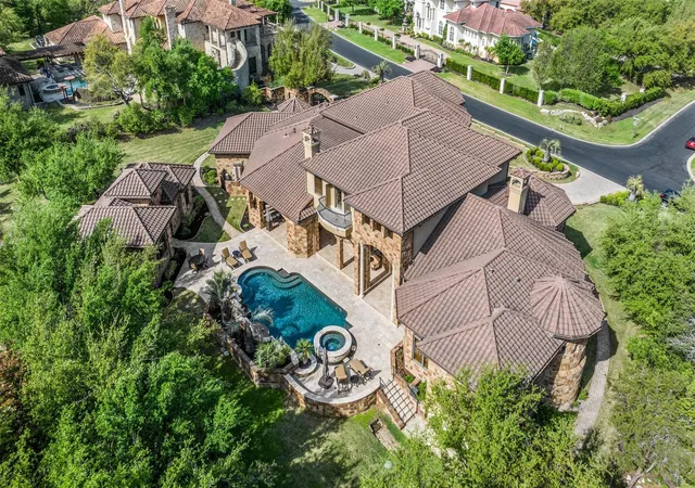 Photo 1 of Single family home for sale at 210 Costa Bella Dr, Austin, TX 78734 | MLS# 1712657 | Listing updated on 2026-10-15