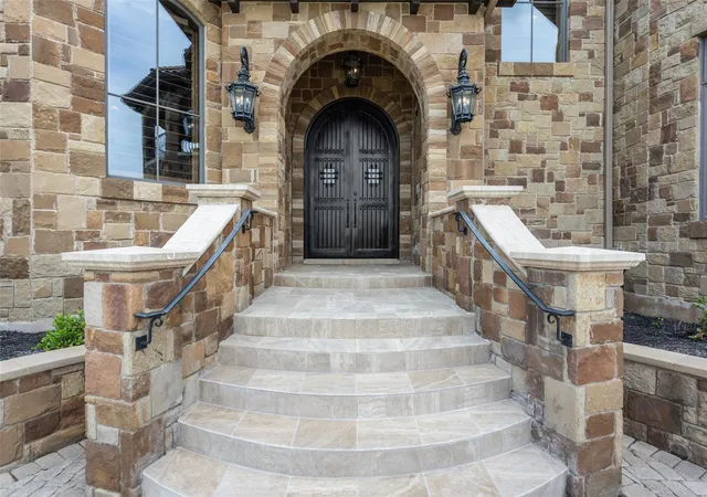 Photo 3 of Single family home for sale at 210 Costa Bella Dr, Austin, TX 78734 | MLS# 1712657 | Listing updated on 2026-10-15