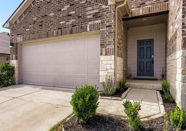 Photo 3 of Single family home for sale at 15005 Upland Willow Rd, Austin, TX 78724 | MLS# 2907227 | Listing updated on 2026-09-18