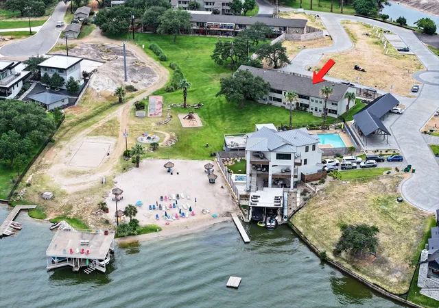 Photo 3 of Condo for sale at 604 Highcrest Dr #722, Granite Shoals, TX 78654 | MLS# 5511017 | Listing updated on 2026-09-18