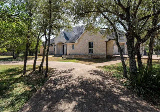 Photo 1 of Single family home for sale at 285 W Overlook Mountain Rd, Buda, TX 78610 | MLS# 9891643 | Listing updated on 2026-09-22