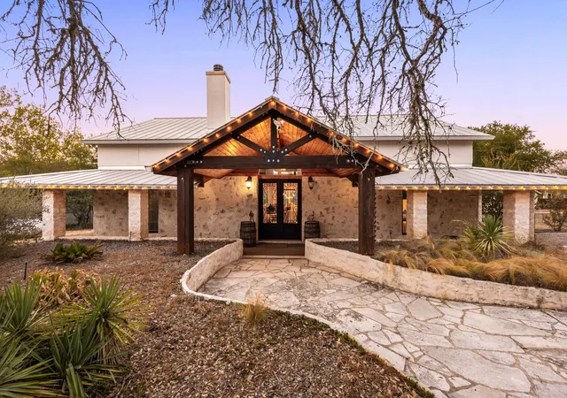 Photo 3 of Single family home for sale at 3114 Pace Bnd Rd S, Spicewood, TX 78669 | MLS# 9394027 | Listing updated on 2026-09-18
