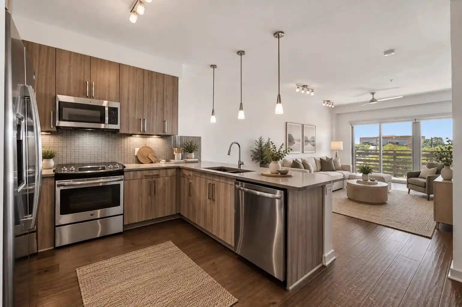 Listing Photo 2 - Condo for sale in 3600 S Lamar Blvd located at 3600 S Lamar Blvd, Austin, TX 78704 - Unit #412