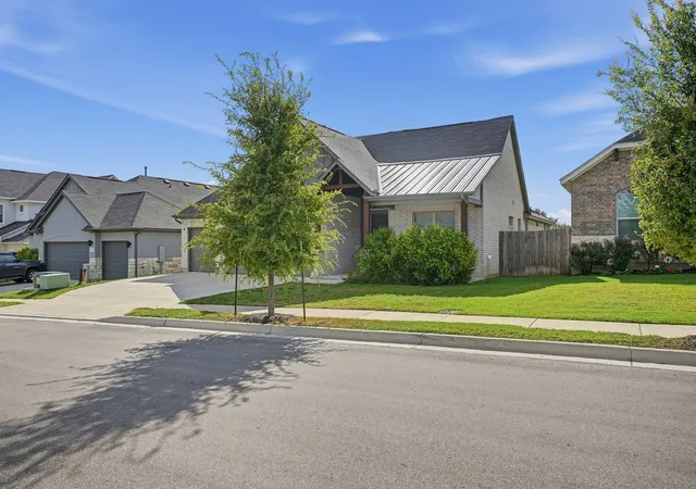 Photo 2 of Single family home for sale at 734 Treadwell Ln, Kyle, TX 78640 | MLS# 6830965 | Listing updated on 2026-09-15